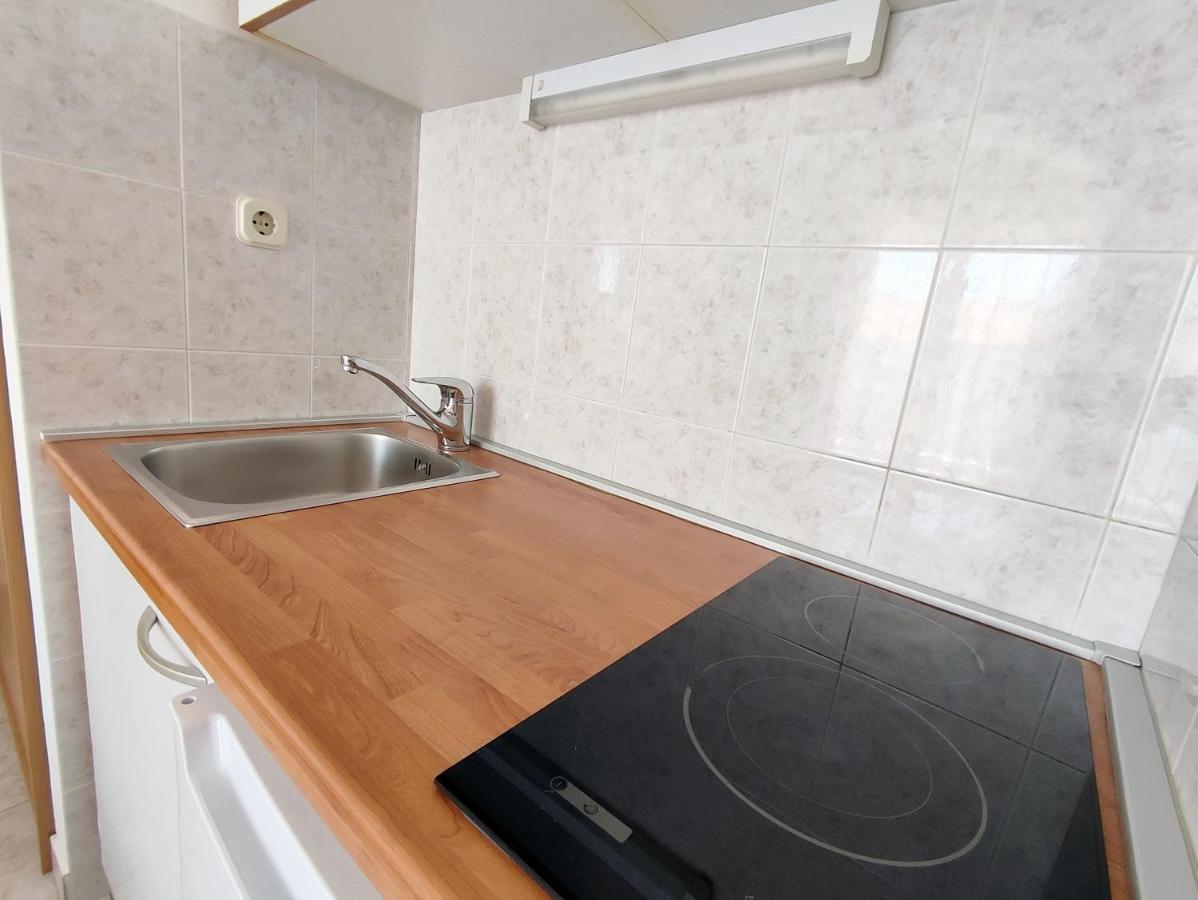 Apartments And Rooms Saric Ядрія Екстер'єр фото